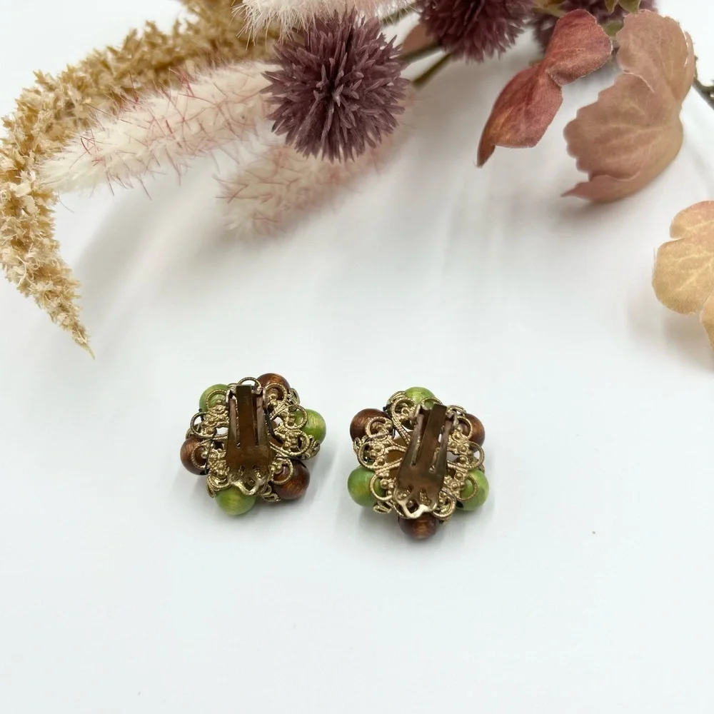 Vintage Wooden Stone Beads Earrings Clip on